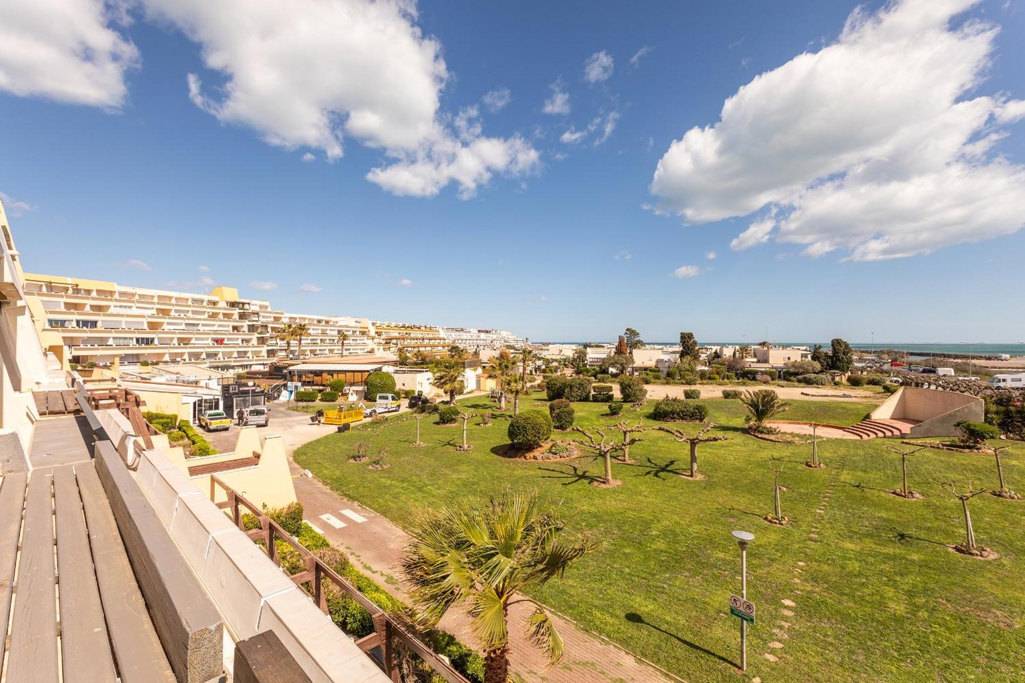 La Dolce Vita Naturiste Port Nature Agde Exterior photo